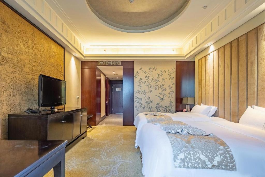 Sichuan Tennis International Hotel Main Building Chengdu Bagian luar foto