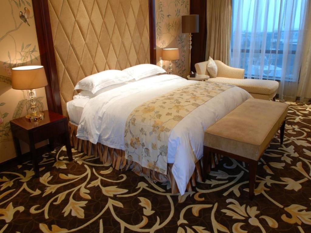 Sichuan Tennis International Hotel Main Building Chengdu Bagian luar foto