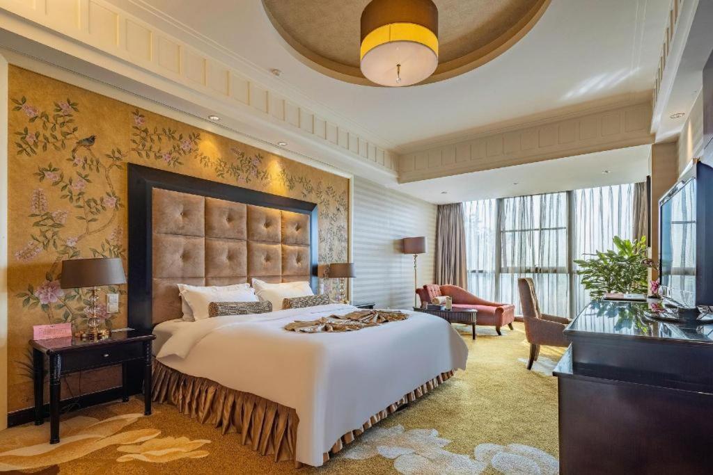 Sichuan Tennis International Hotel Main Building Chengdu Bagian luar foto