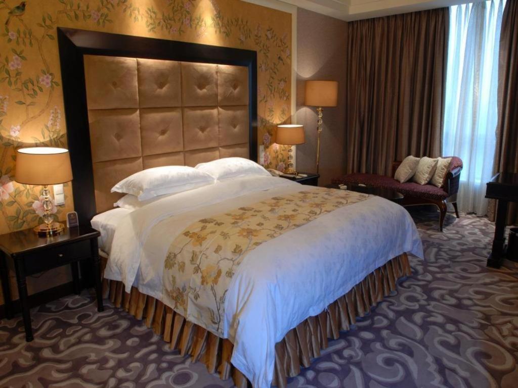 Sichuan Tennis International Hotel Main Building Chengdu Bagian luar foto