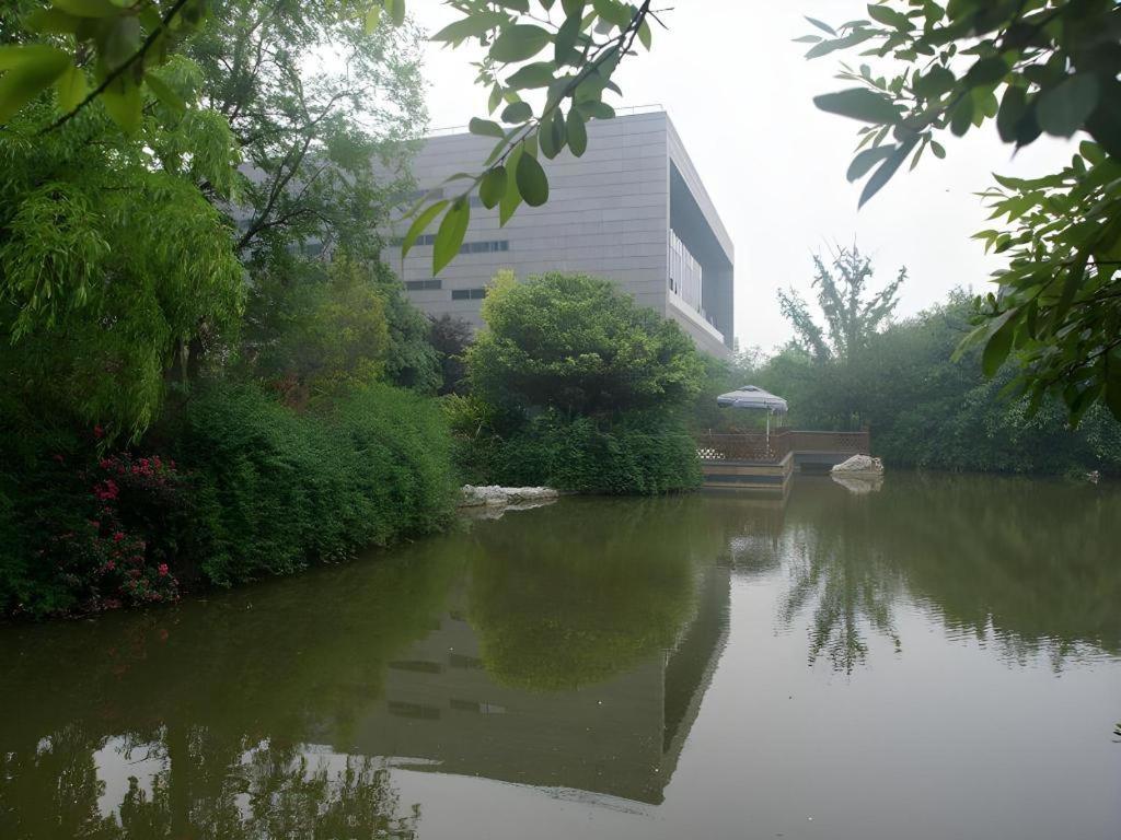 Sichuan Tennis International Hotel Main Building Chengdu Bagian luar foto