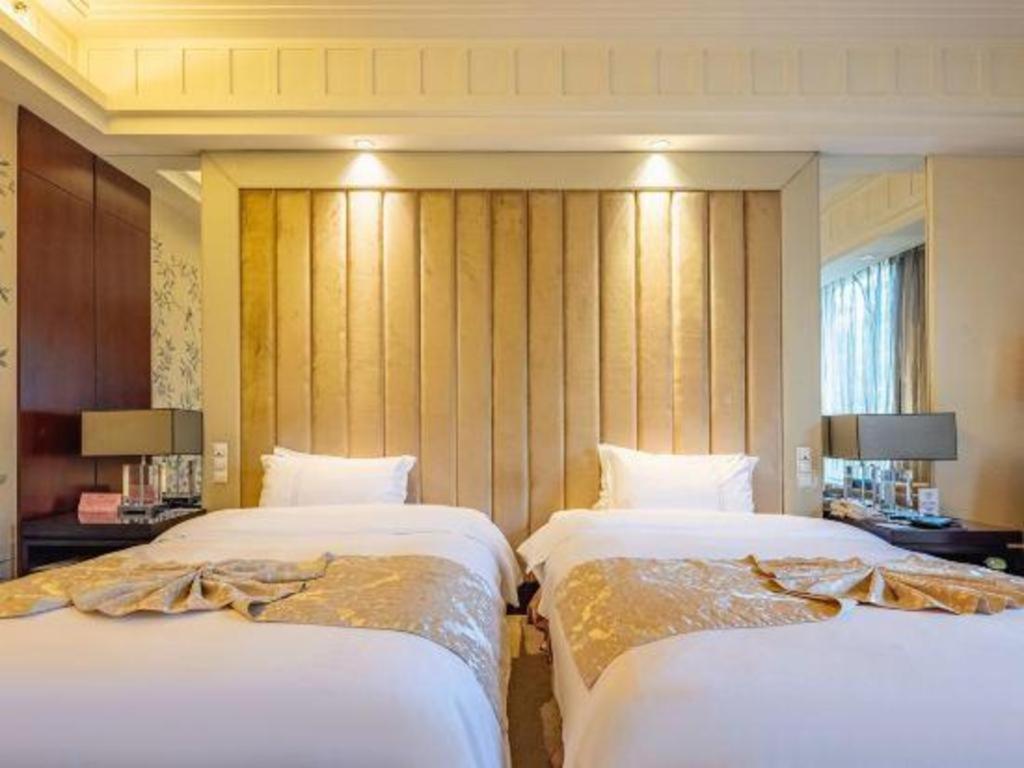 Sichuan Tennis International Hotel Main Building Chengdu Bagian luar foto